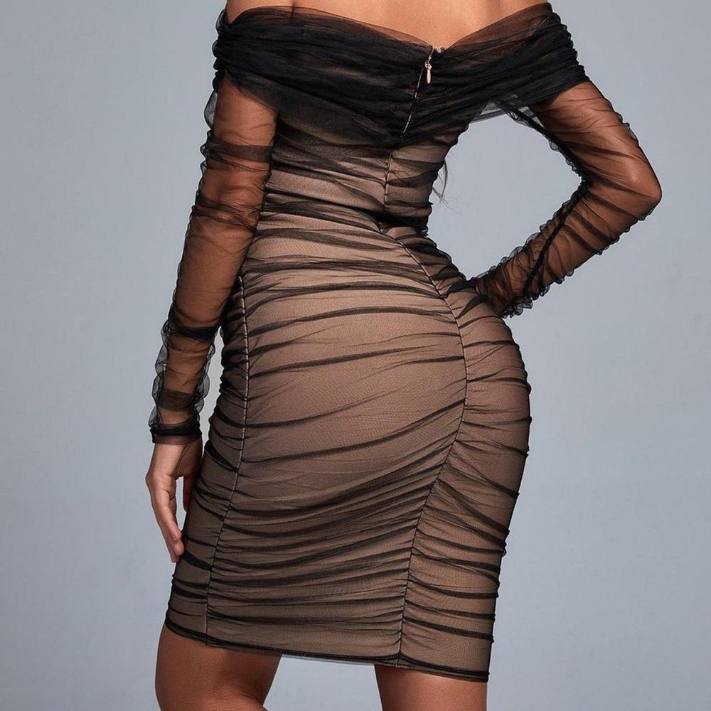Bella Barnett party ruched black beige

Ruched Mesh Bandage Midi Dress - Black - Picture 2 of 8